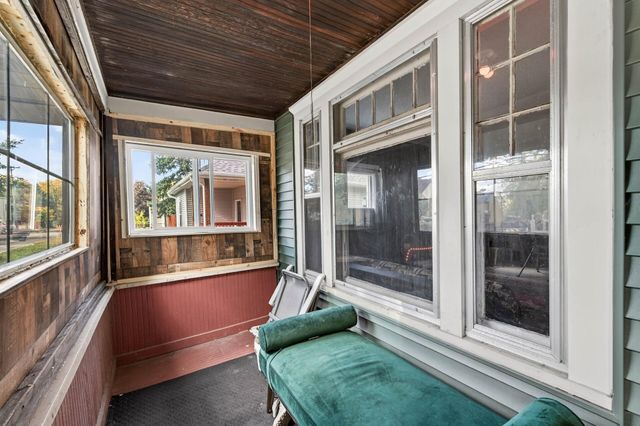 1075 Case Avenue, Saint Paul, MN 55106