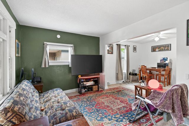 1075 Case Avenue, Saint Paul, MN 55106