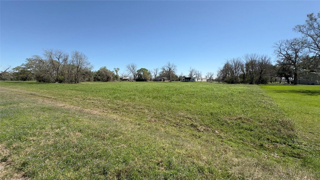 743 Rancho Chico Court, Angleton, TX 77515