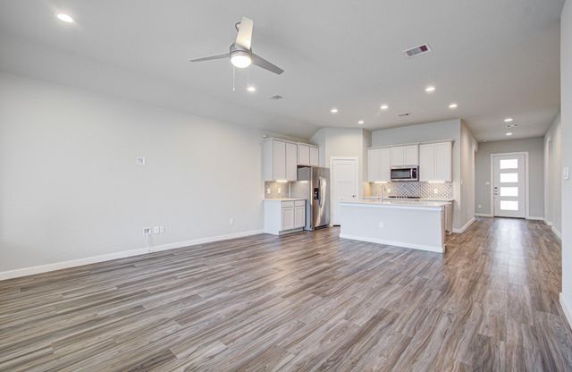 10026 Angelina Woods Lane, Conroe, TX 77384