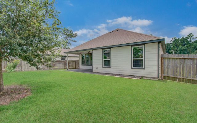 10026 Angelina Woods Lane, Conroe, TX 77384