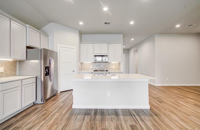 10026 Angelina Woods Lane, Conroe, TX 77384