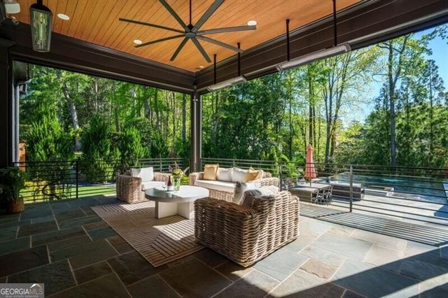 4075 Peachtree Dunwoody Road NE, Atlanta, GA 30319