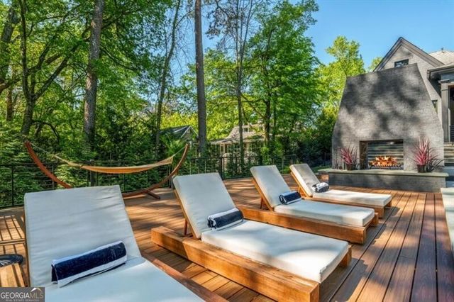 4075 Peachtree Dunwoody Road NE, Atlanta, GA 30319