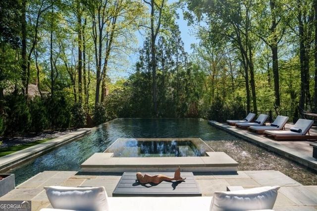 4075 Peachtree Dunwoody Road NE, Atlanta, GA 30319