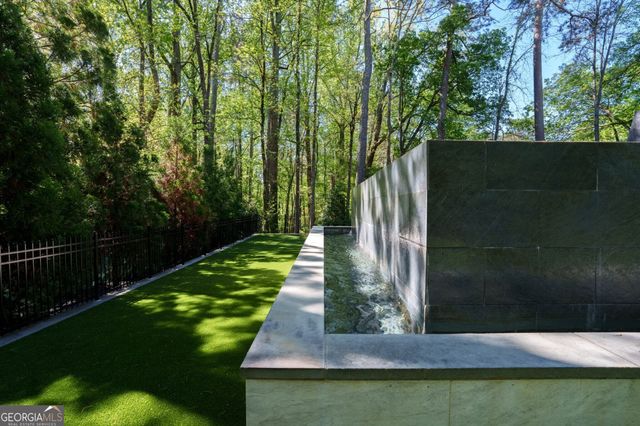 4075 Peachtree Dunwoody Road NE, Atlanta, GA 30319