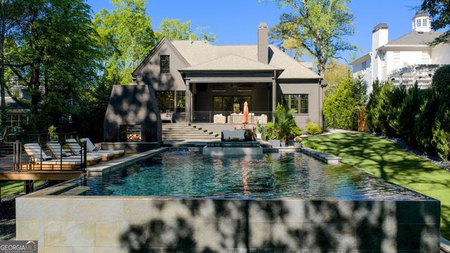 4075 Peachtree Dunwoody Road NE, Atlanta, GA 30319