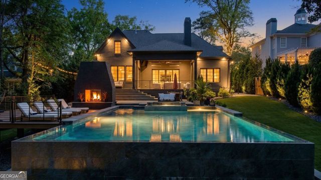 4075 Peachtree Dunwoody Road NE, Atlanta, GA 30319