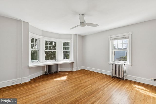 515 CARPENTER LN, Philadelphia, PA 19119