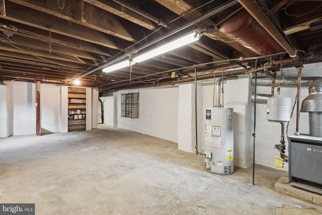 515 CARPENTER LN, Philadelphia, PA 19119