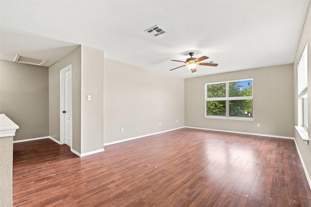 4005 Big Bend TRL, Taylor, TX 76574