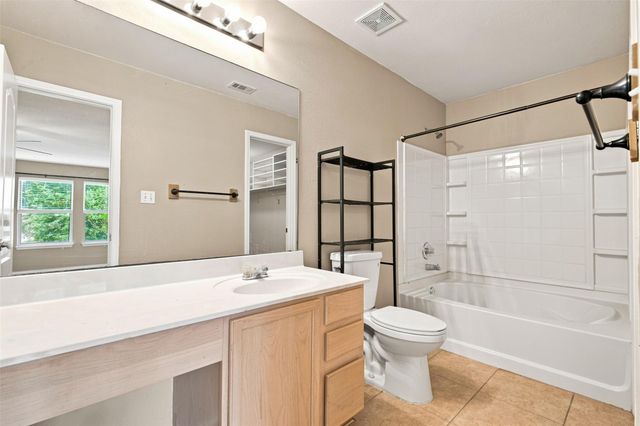 4005 Big Bend TRL, Taylor, TX 76574