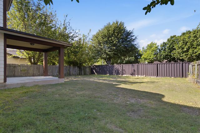 4005 Big Bend TRL, Taylor, TX 76574