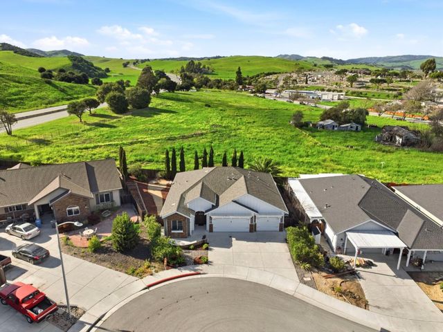 83 San Antonio Street, San Juan Bautista, CA 95045