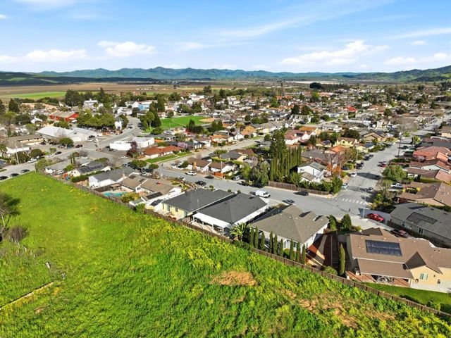 83 San Antonio Street, San Juan Bautista, CA 95045