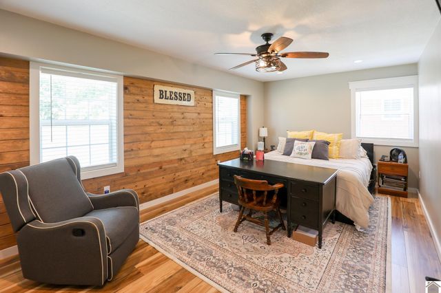 806 Usher St, Mayfield, KY 42066