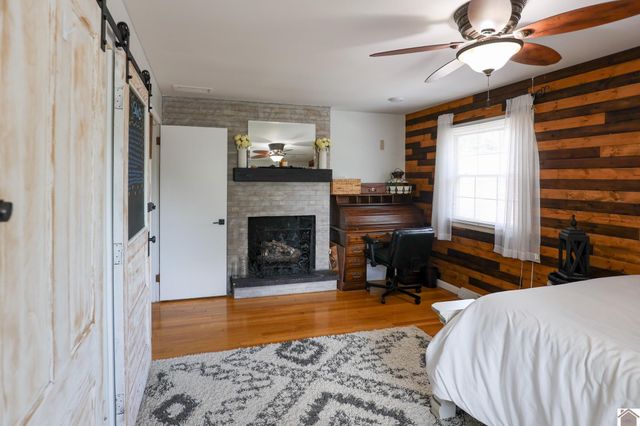 806 Usher St, Mayfield, KY 42066