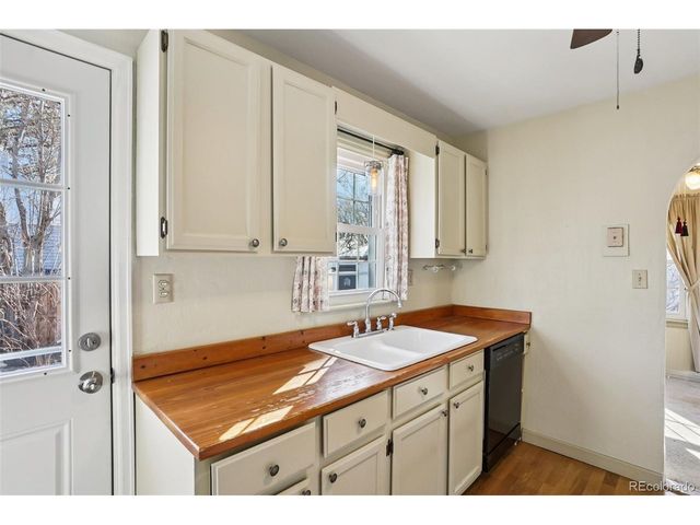 1421 N Prospect St, Colorado Springs, CO 80907