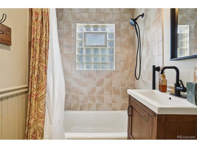 1421 N Prospect St, Colorado Springs, CO 80907