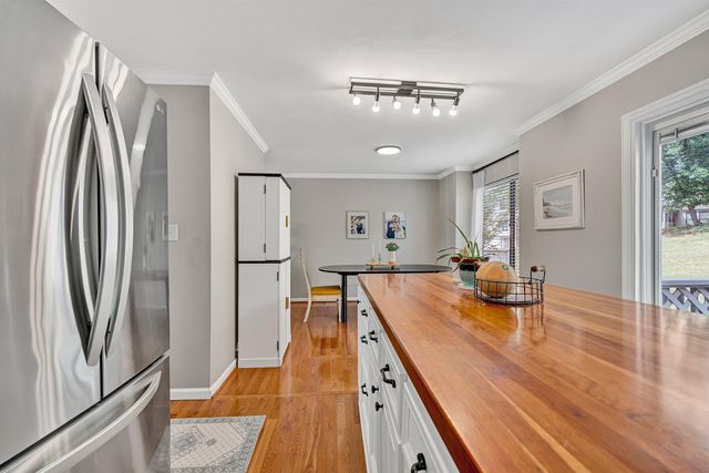 2421 S Clearing RD, Salem, VA 24153