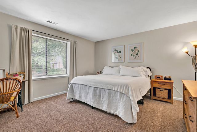 2421 S Clearing RD, Salem, VA 24153