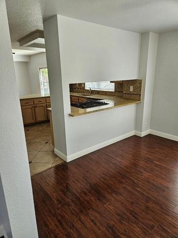 8548 Brisenbourg Way, Antelope, CA 95843