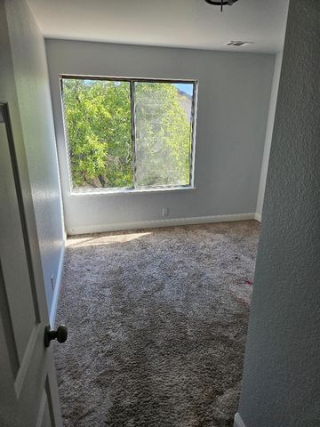 8548 Brisenbourg Way, Antelope, CA 95843