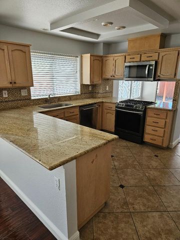 8548 Brisenbourg Way, Antelope, CA 95843