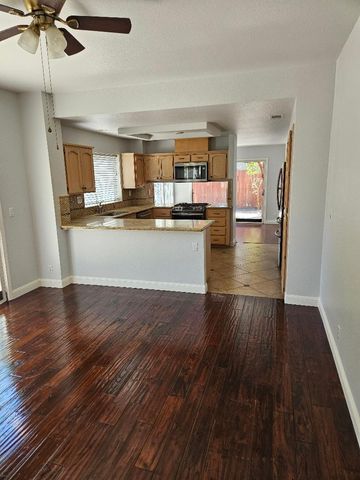 8548 Brisenbourg Way, Antelope, CA 95843