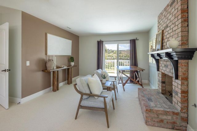 2738 La Costa Avenue, Carlsbad, CA 92009