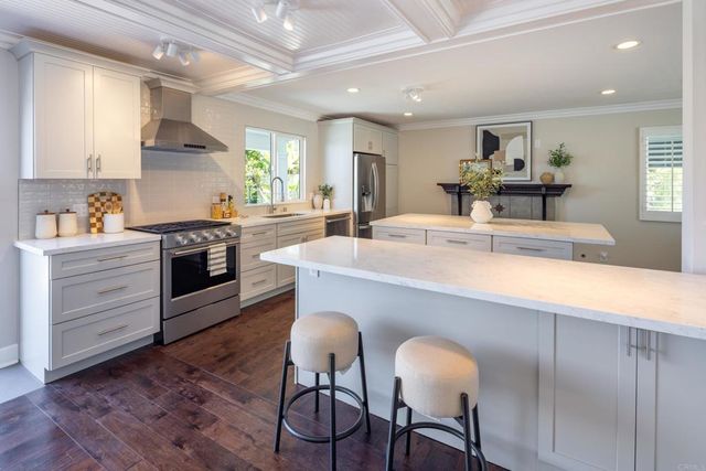 2738 La Costa Avenue, Carlsbad, CA 92009