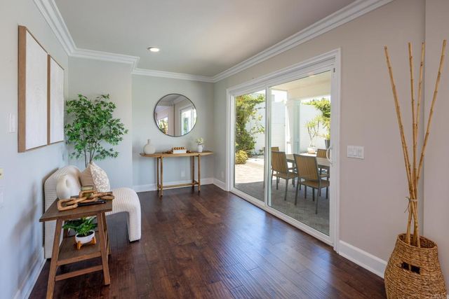 2738 La Costa Avenue, Carlsbad, CA 92009