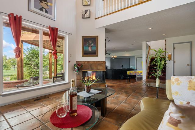 5001 JUSTIN Drive NW, Albuquerque, NM 87114