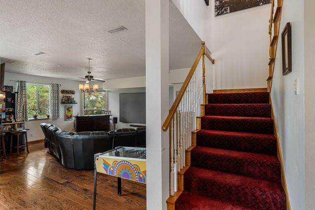 5001 JUSTIN Drive NW, Albuquerque, NM 87114