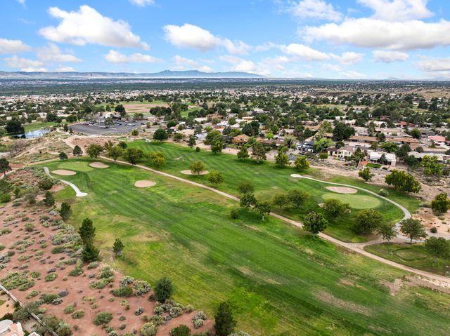 5001 JUSTIN Drive NW, Albuquerque, NM 87114