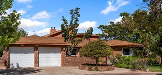 5001 JUSTIN Drive NW, Albuquerque, NM 87114