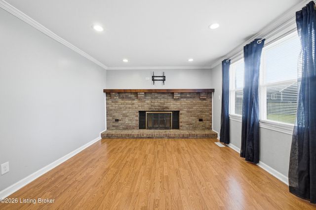 277 Fortney Ln, Mt Washington, KY 40047