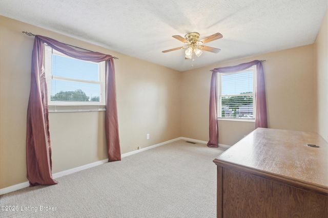 277 Fortney Ln, Mt Washington, KY 40047