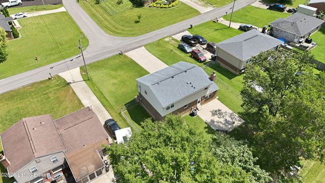 277 Fortney Ln, Mt Washington, KY 40047