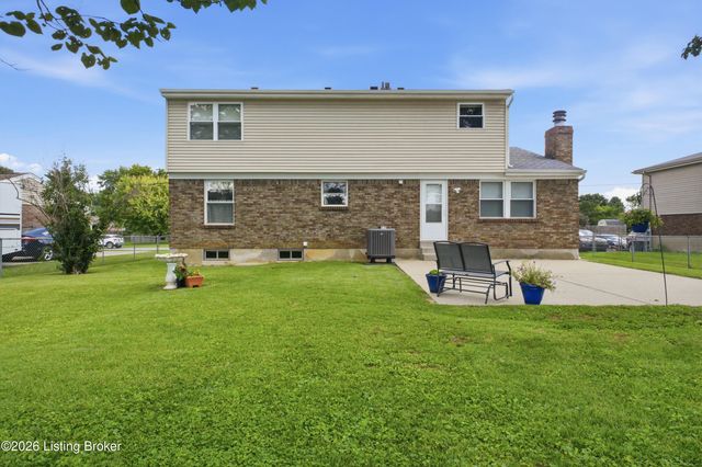 277 Fortney Ln, Mt Washington, KY 40047