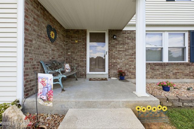 277 Fortney Ln, Mt Washington, KY 40047