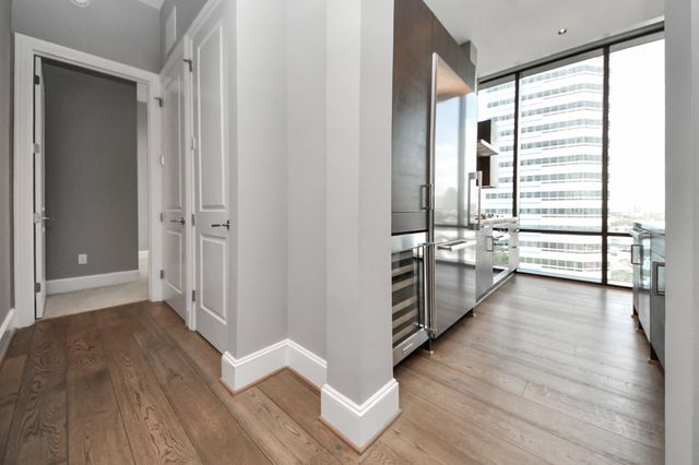 1409 Post Oak Boulevard 803, Houston, TX 77056