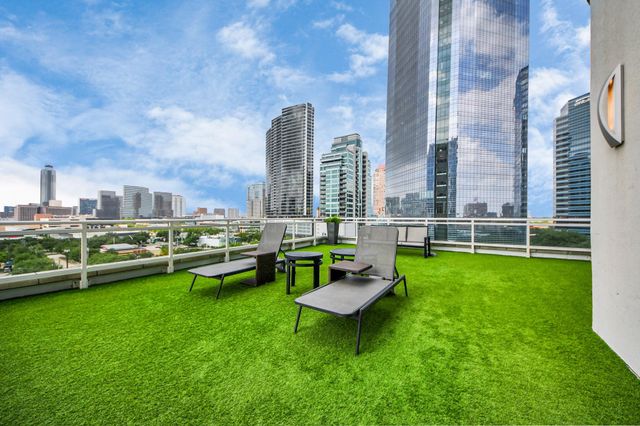 1409 Post Oak Boulevard 803, Houston, TX 77056