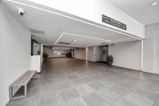 1409 Post Oak Boulevard 803, Houston, TX 77056