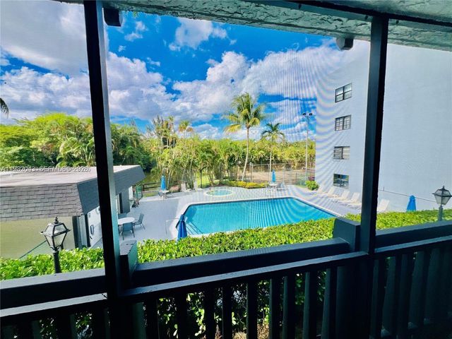 1021 Mockingbird Lane 215, Plantation, FL 33324