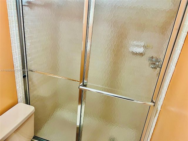 1021 Mockingbird Lane 215, Plantation, FL 33324