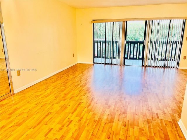 1021 Mockingbird Lane 215, Plantation, FL 33324