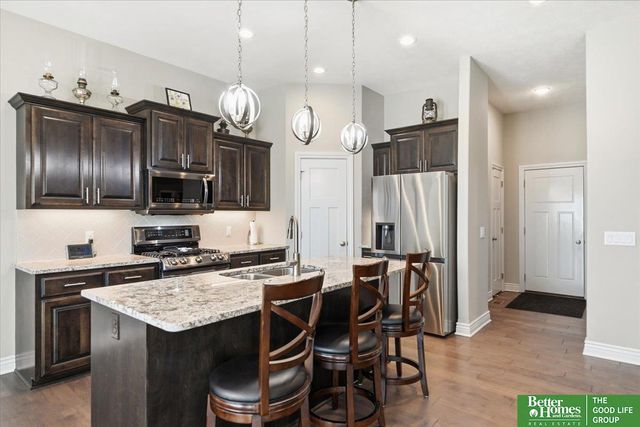 7375 N 169 Street, Bennington, NE 68007