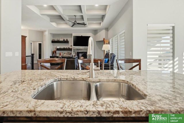 7375 N 169 Street, Bennington, NE 68007