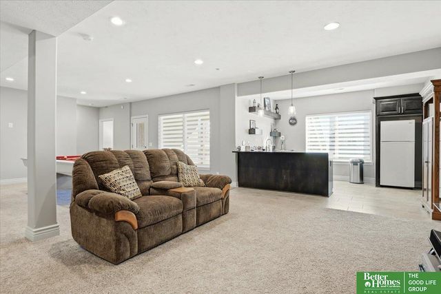 7375 N 169 Street, Bennington, NE 68007